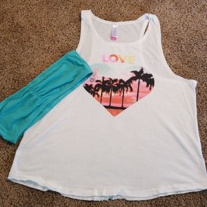 Cute Tee with strapless bralette